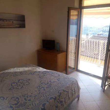 Cosmopolis Daire Portoferraio