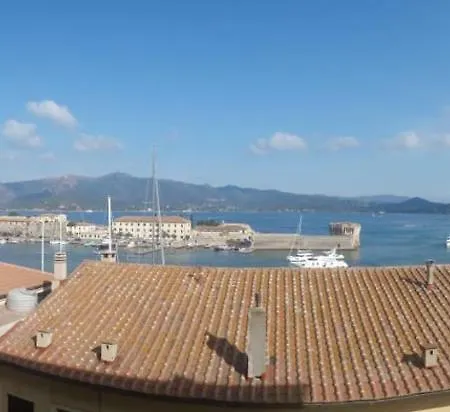 Cosmopolis * Portoferraio